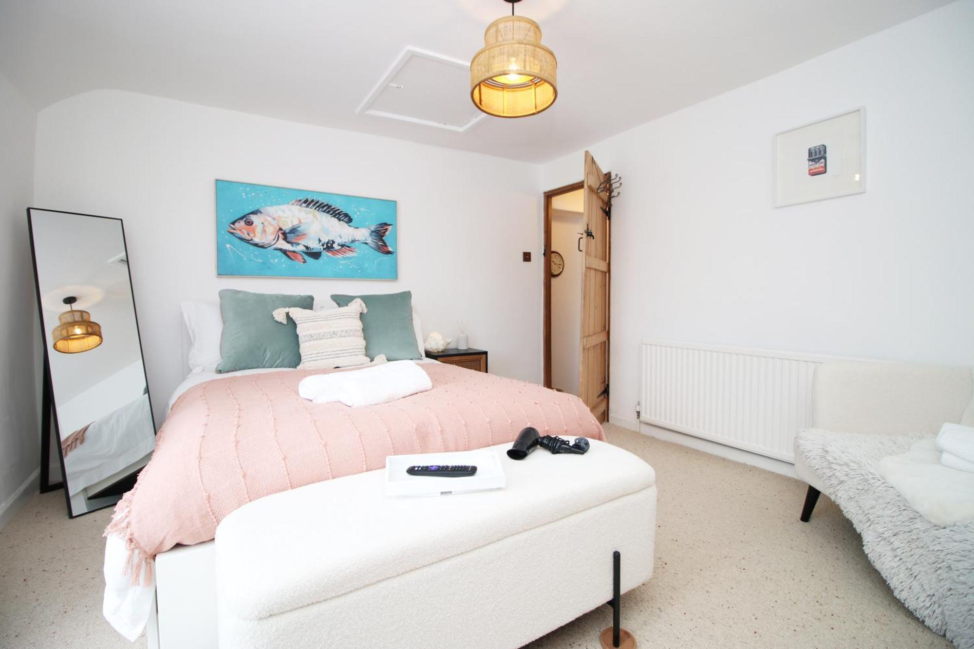 Little Gem In The Mumbles! Fishermans Cottage With Log Burner, Dog Friendly And Welcome Breakfast Hamper! Экстерьер фото