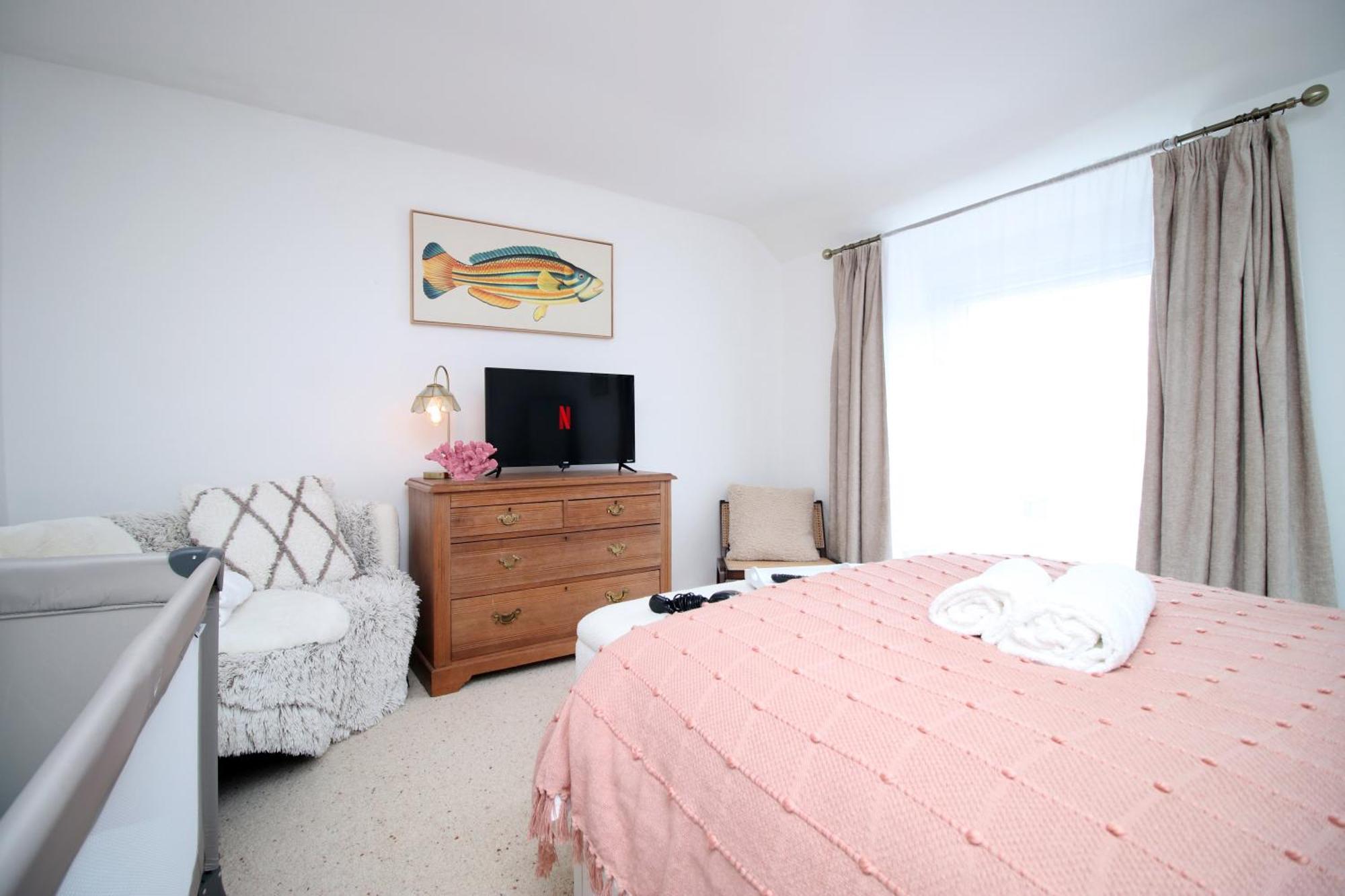 Little Gem In The Mumbles! Fishermans Cottage With Log Burner, Dog Friendly And Welcome Breakfast Hamper! Экстерьер фото